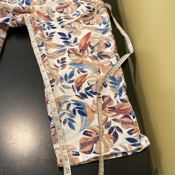 Gloria Vanderbilt Amanda Capri, Size 12 - Picture 9 of 11